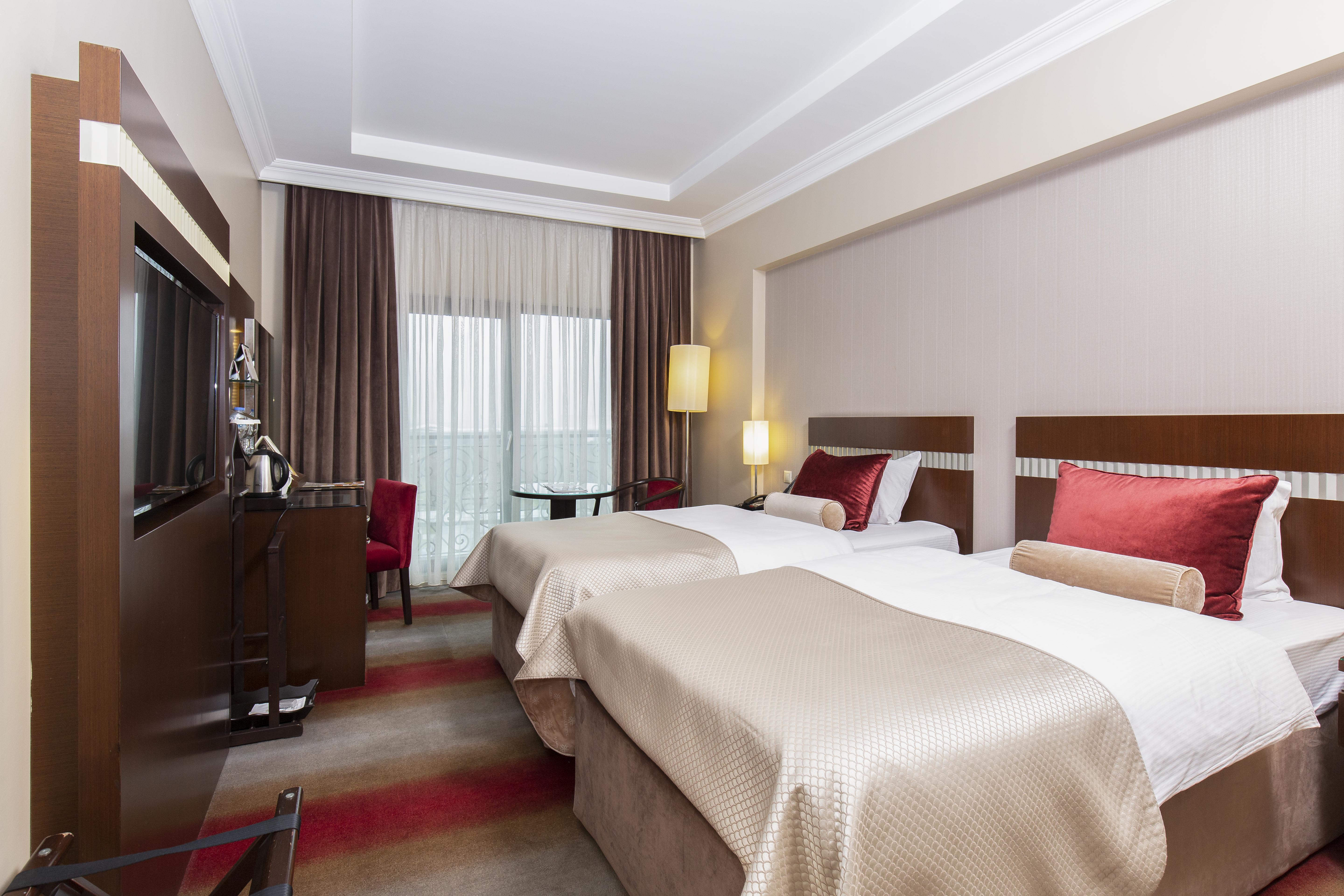 فندق ألميرا بورصة المظهر الخارجي الصورة A room at the hotel