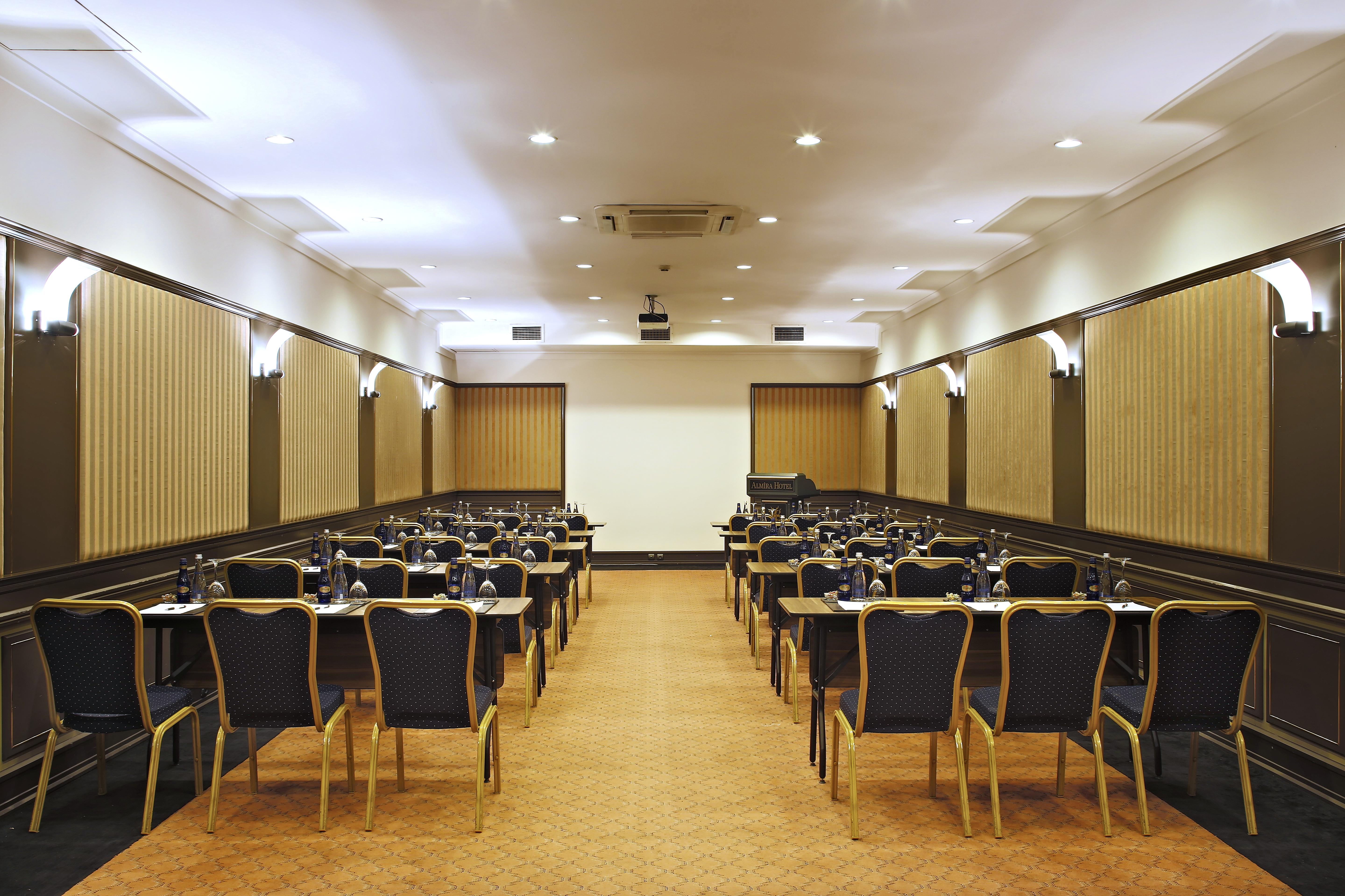 فندق ألميرا بورصة المظهر الخارجي الصورة A typical conference room
