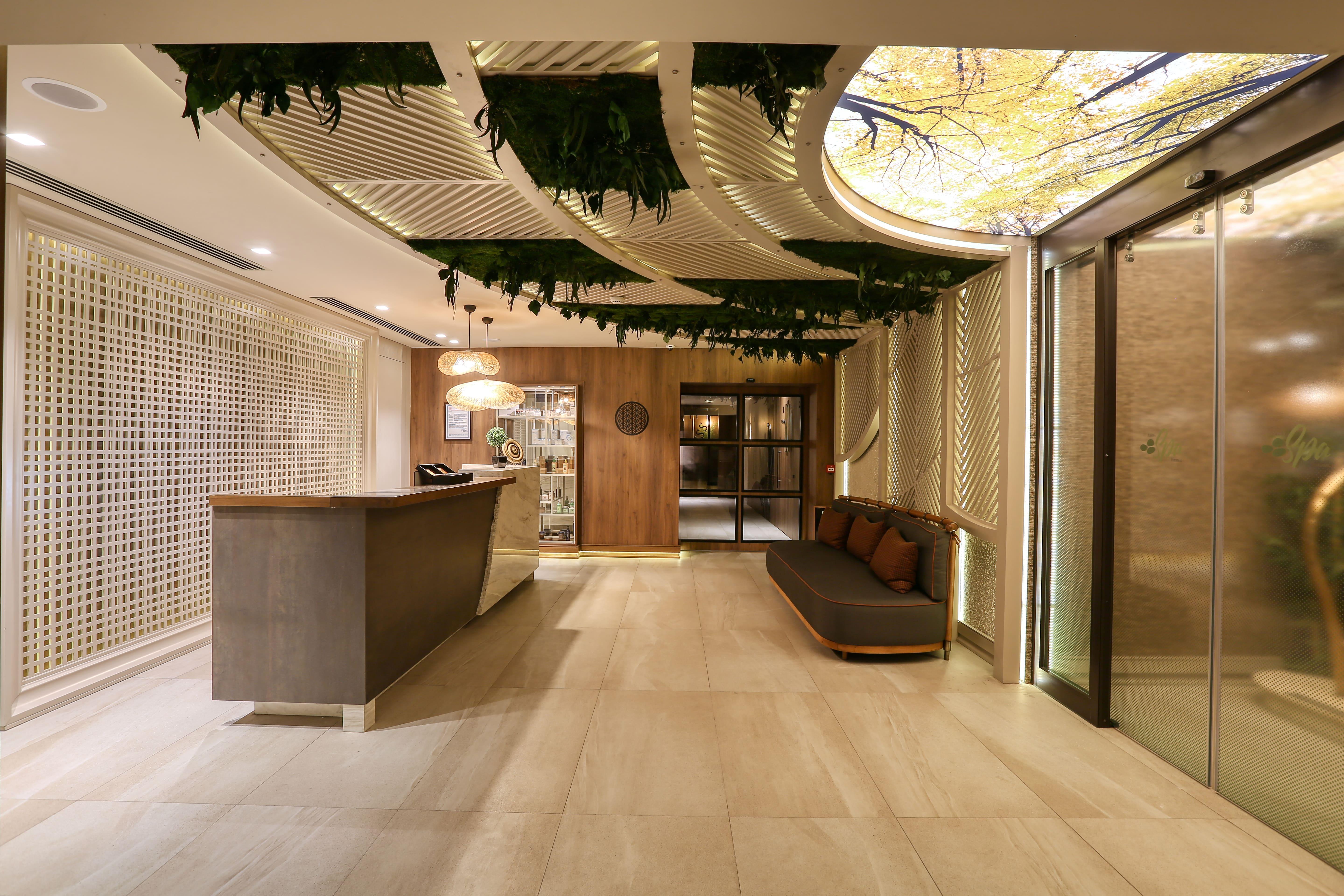 فندق ألميرا بورصة المظهر الخارجي الصورة The interior of the lounge