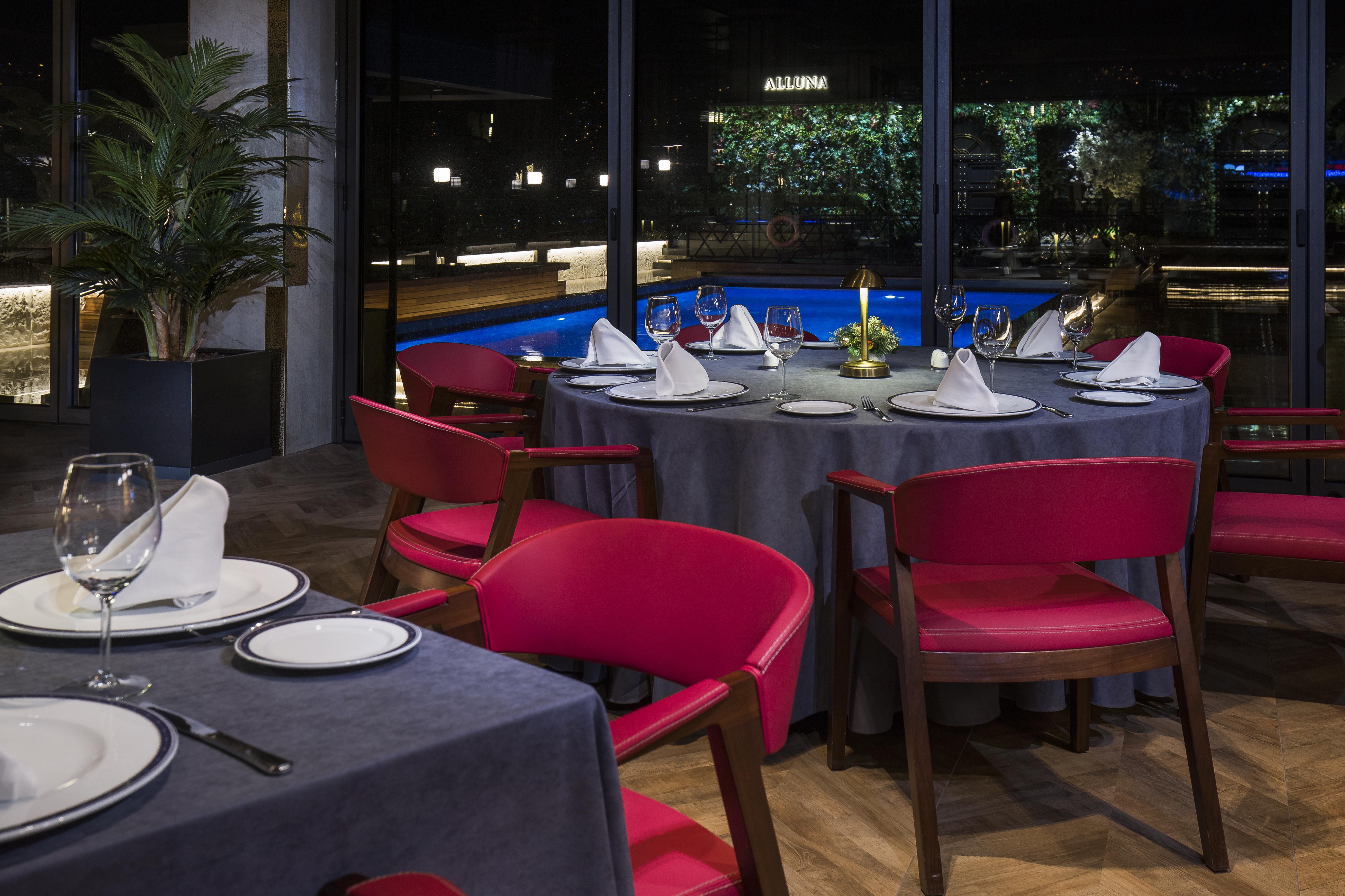 فندق ألميرا بورصة المظهر الخارجي الصورة Restaurant