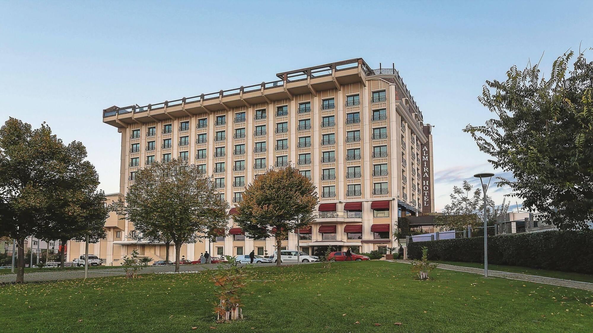 فندق ألميرا بورصة المظهر الخارجي الصورة The hotel in 2012